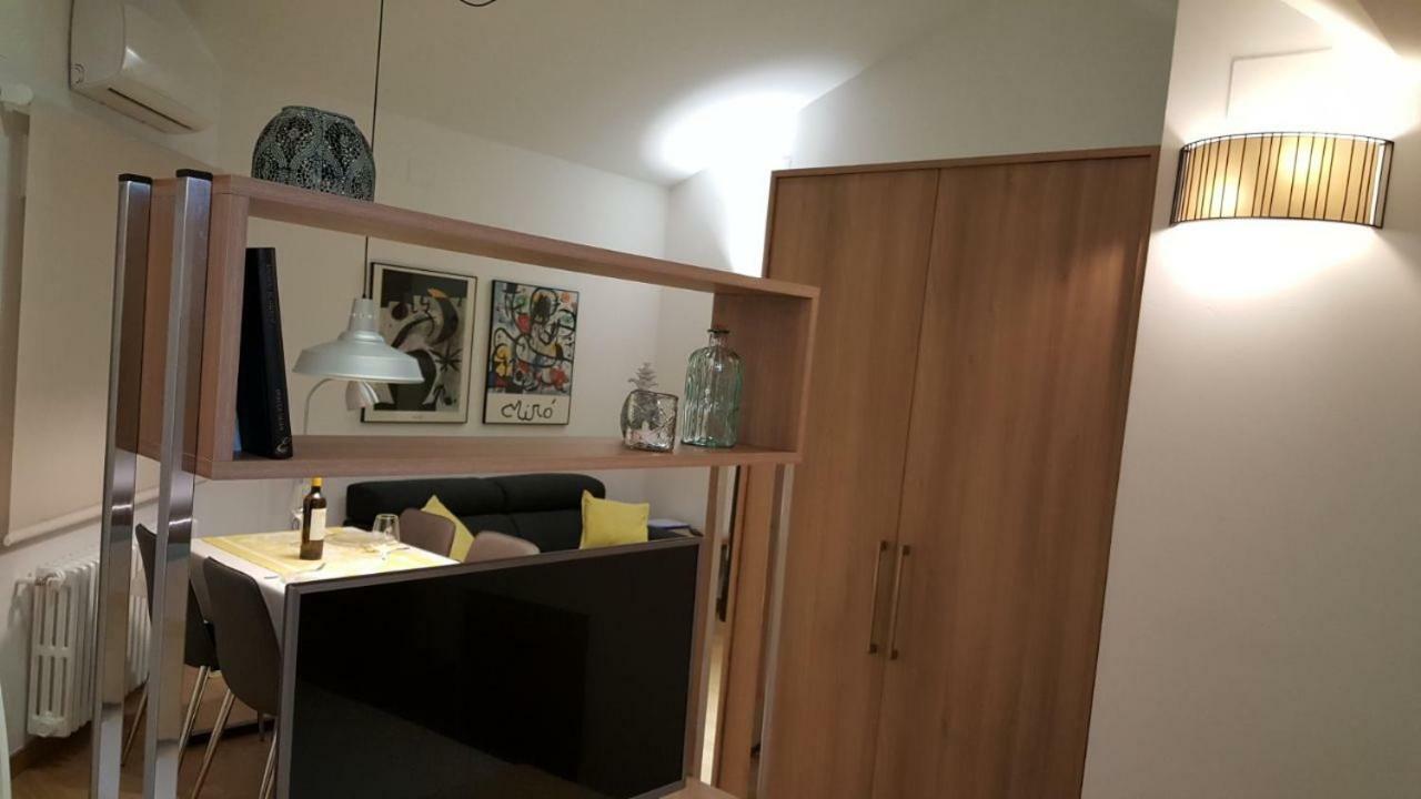 Estudio Atico Con Altillo Ourense Eksteriør bilde